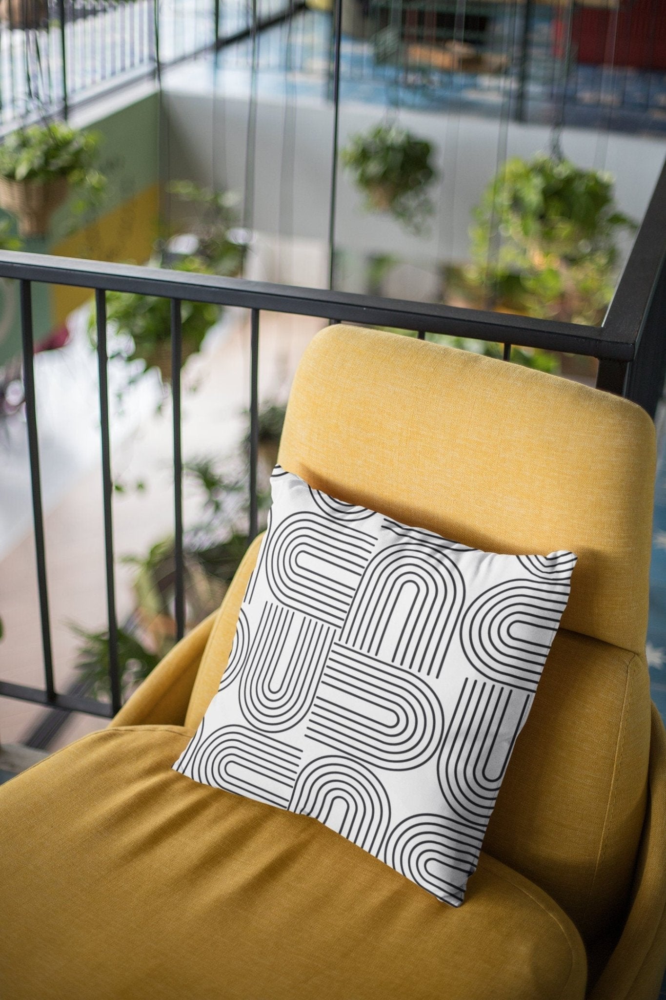 Geometric Pillow Cover - Black and White